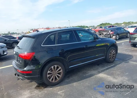2014 Audi Q5 2.0T Premium z USA, uszkodzony, nr VIN WA1LFAFP2EA096960